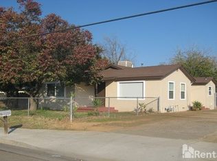 244 W Herndon Ave, Pinedale, CA 93650