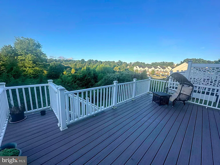 3209 Krista Ln — Photo 6