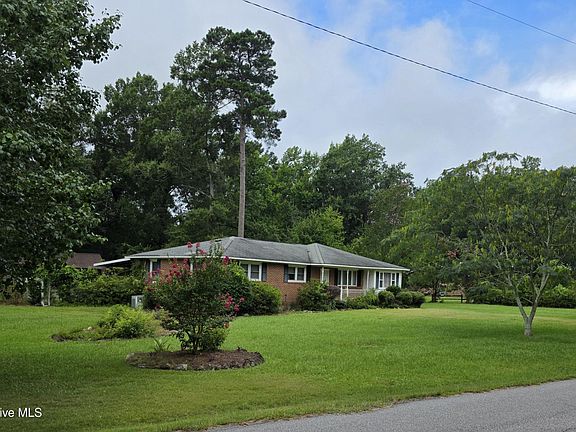 2nd image of 210 Griffin Street