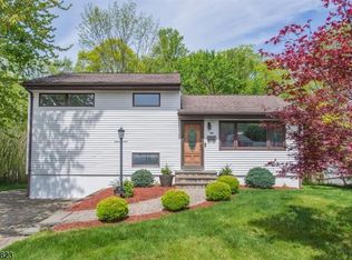 197 Perry St, Dover, NJ 07801