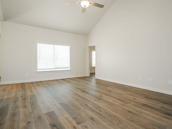 4th image of 1536 Harvester Dr
