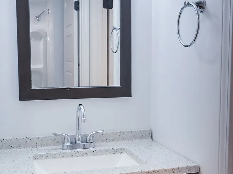 Bathroom vanity