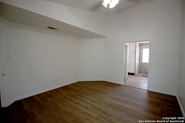 13942 Chisom Creek St — Photo 14