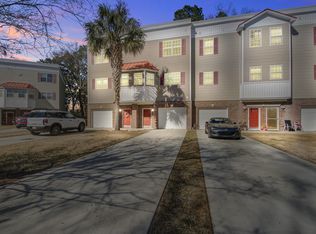 4628 N Palm View Cir, North Charleston, SC 29418