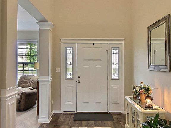 4th image of 9005 Green Meadow Dr