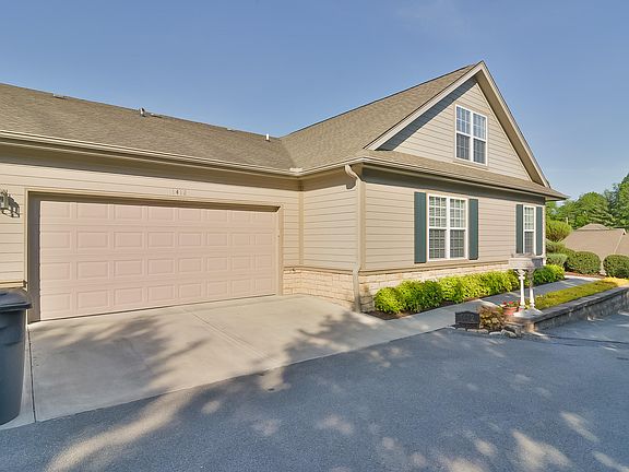5th image of 1412 Fountain Ln #1412