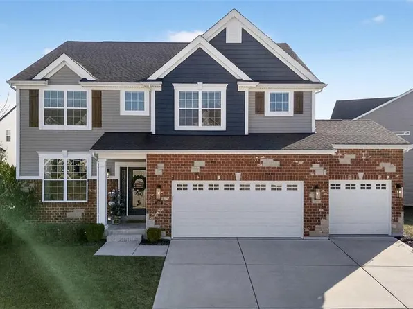 396 Haycastle Dr, Lake Saint Louis, MO 63367