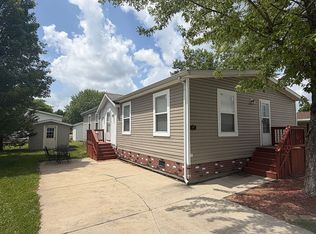 176 Riverview Dr #79, Lapeer, MI 48446