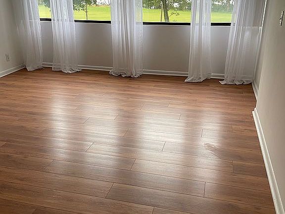 5th image of 2617 Cove Cay Dr Unit 201