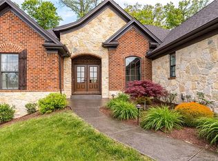 1002 Westwood Dr, Lanesville, IN 47136