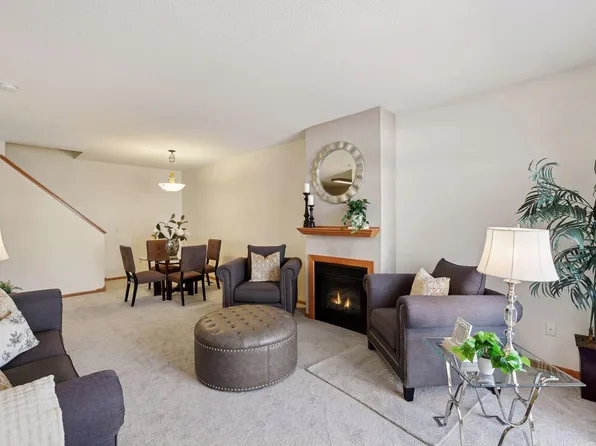 667 Roundhouse St, Shakopee, MN 55379