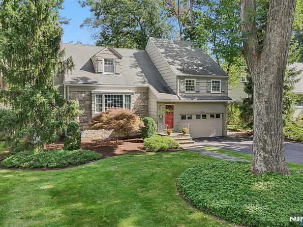 401 Hamilton Road, Ridgewood, NJ 07450