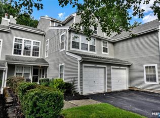 1474 Cornwall Rd, Mahwah, NJ 07430