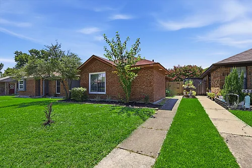 559 Lee Dr Photo 1 559 Lee Dr Photo 1