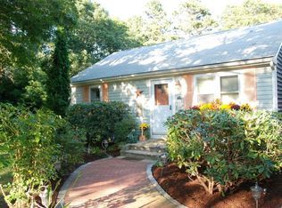 28 Newtown Rd, Sandwich, MA 02563