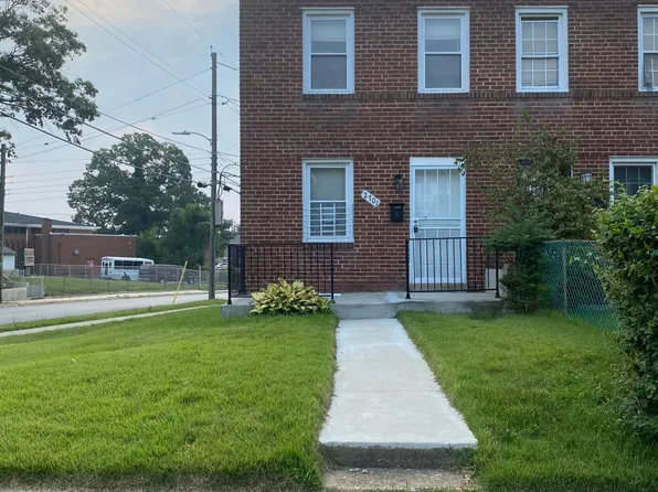 2701 Bookert Dr, Baltimore, MD 21225