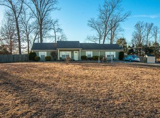 7939 Crossroads Dr, Lyles, TN 37098