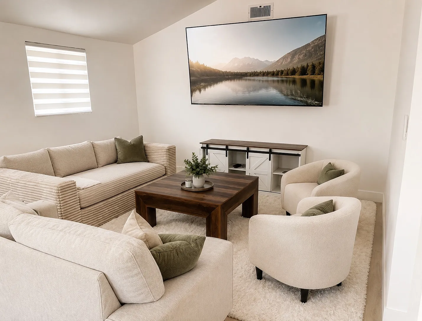3 bed, 1850 sqft, $2,400 — Photo 2