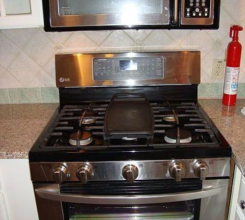 2nd image of 301 Neponset St APT 21