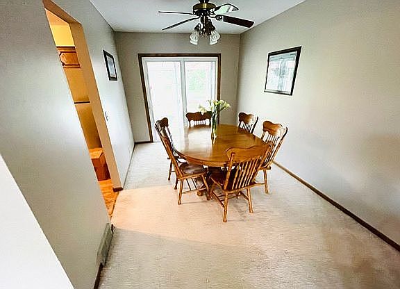 4th image of 8835 Sprague Cir