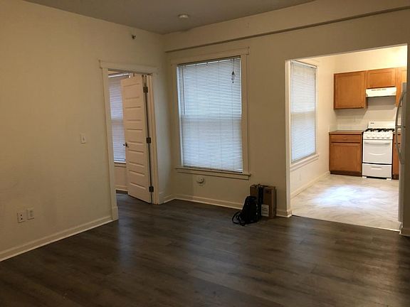 2nd image of 1029 W 1st Ave APT 319