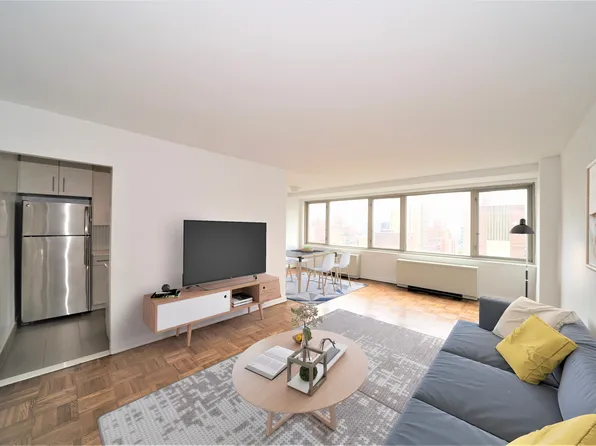 444 E 82nd St APT 17C, New York, NY 10028