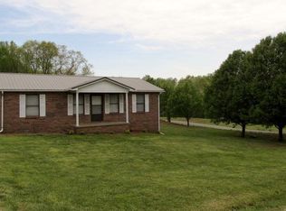 2407 Amber Meadows Rd, Cookeville, TN 38506