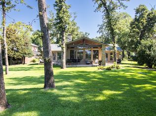 516 Arrowwood Beach Rd, Trinidad, TX 75163