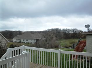 1328 Dewberry Dr, Madison, WI 53719