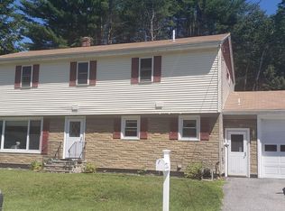 27 Nimitz St, Lewiston, ME 04240