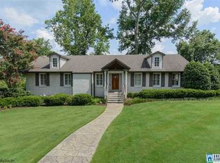 3649 Crestside Rd, Birmingham, AL 35223