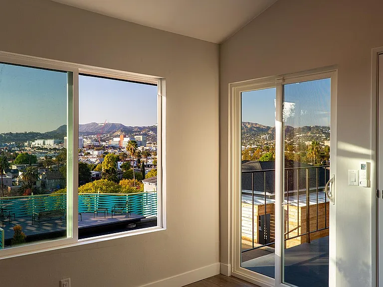 906 Hyperion Ave #4 — Photo 10