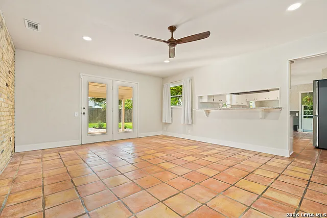 11643 Persuasion Dr — Photo 7