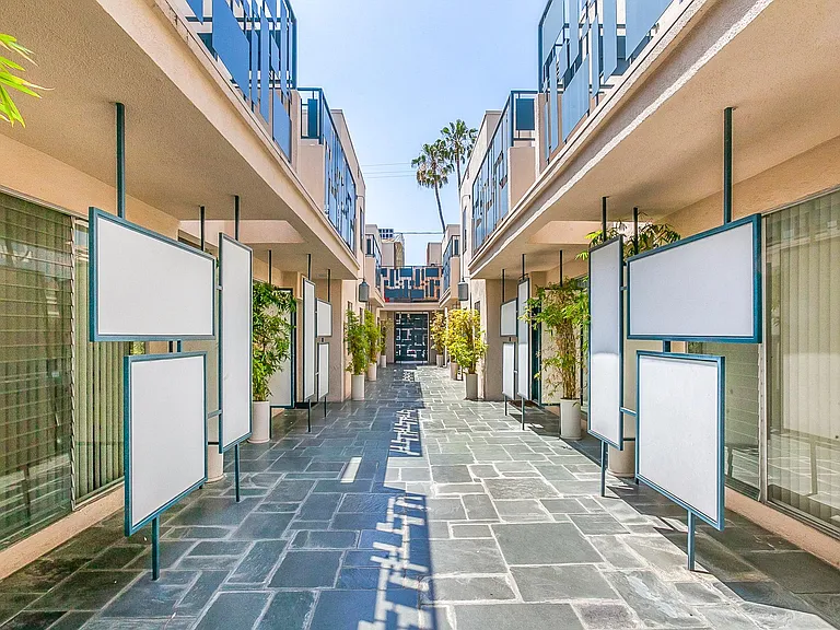 938 N San Vicente Blvd #13 — Photo 3