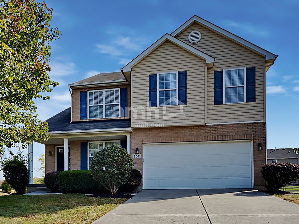 1st image of 202 Wellington Ct