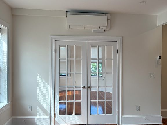 2nd image of 9 Seaverns Ave APT 2F