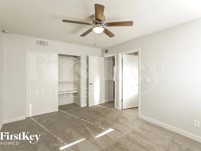 19634 N 13th St — Photo 12
