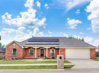11271 Club House Pkwy, Farmington, AR 72730
