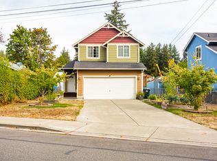 518 Center St W, Eatonville, WA 98328