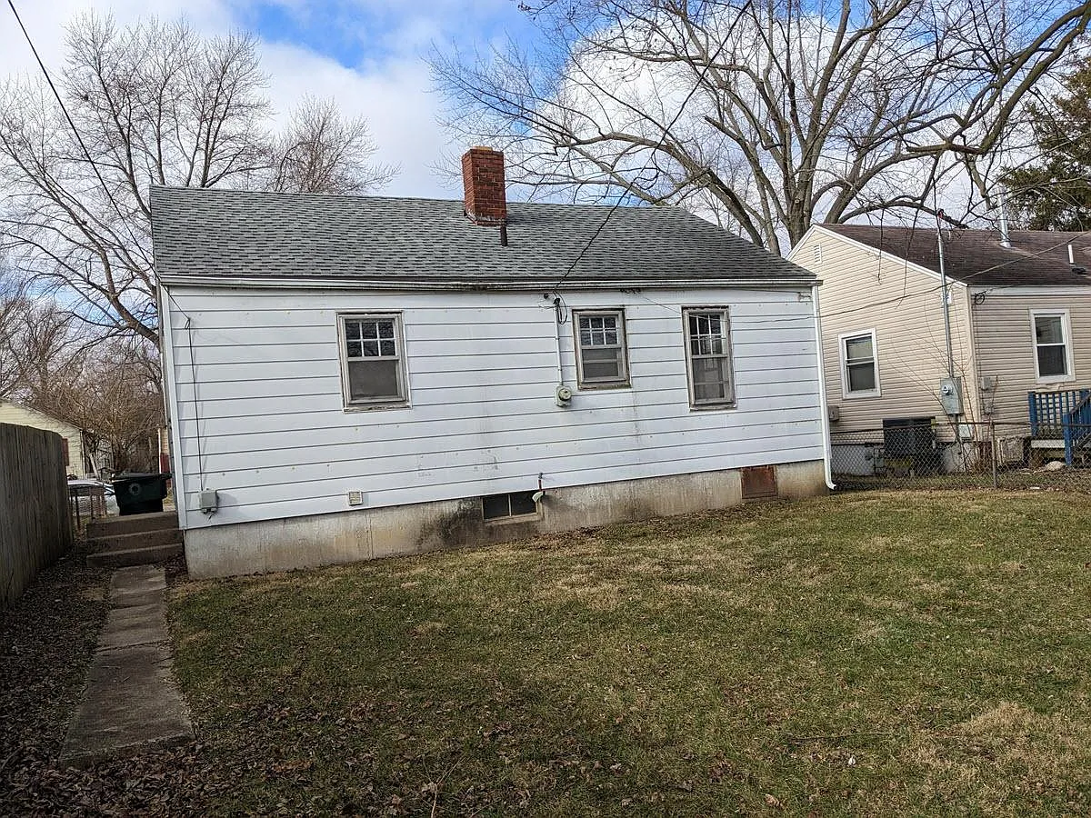 2 bed, 720 sqft, $840 — Photo 2