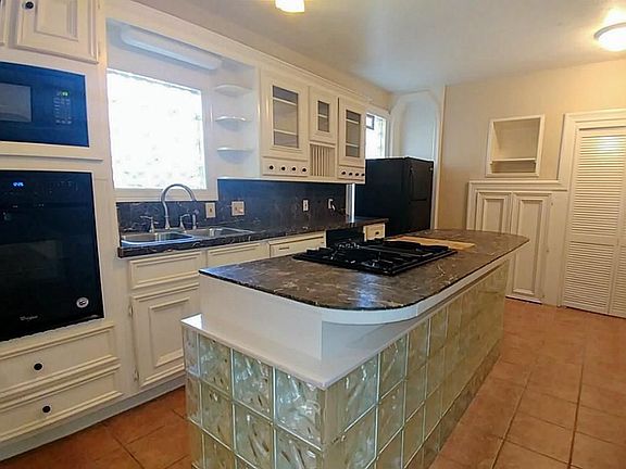 5th image of 1409 Wentworth St APT 1