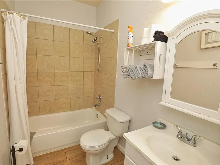 13121 Vickery St #1 — Photo 26