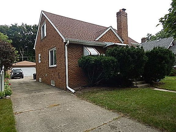 2nd image of 619 N Martin Ave