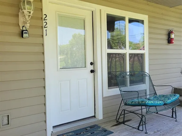 81 Runaway Bay Dr Unit 221, Runaway Bay, TX 76426