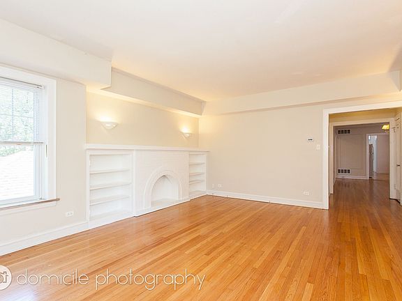 5th image of 2142 W Arthur Ave #3