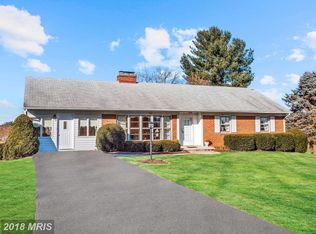 9821 Watkins Rd, Gaithersburg, MD 20882