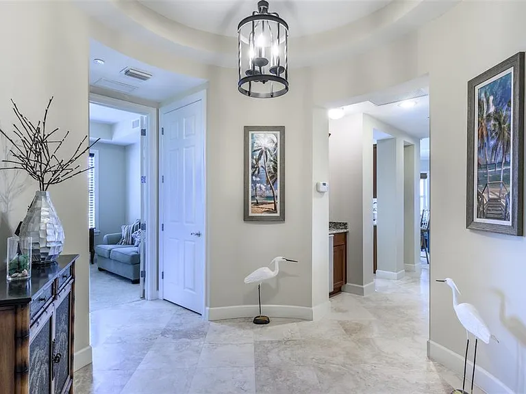 8581 Amberjack Cir #301 — Photo 6
