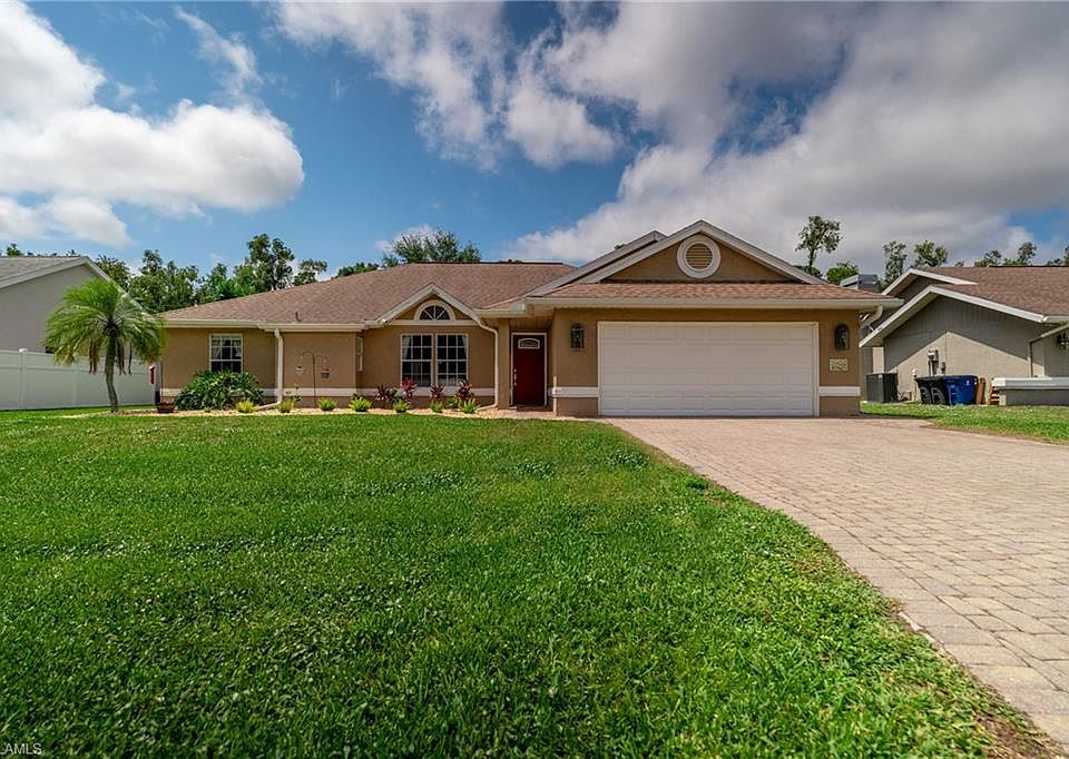 1st image of 22590 Fountain Lakes Blvd