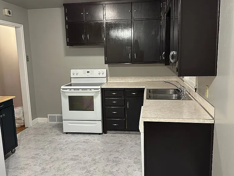 108 Seminole Ave — Photo 9