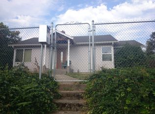 8639 35th Ave SW, Seattle, WA 98126